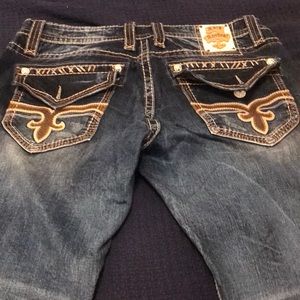 Another selection of the Revival collection